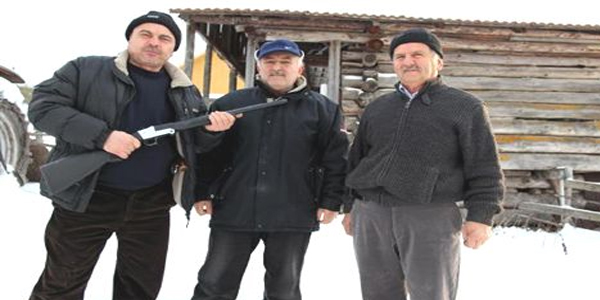 Yaylada eksi 20 derecede hırsız nöbeti