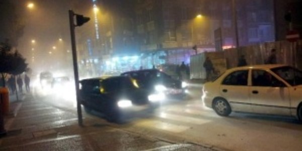 Balıkesir'de sis, ulaşımı olumsuz etkiliyor