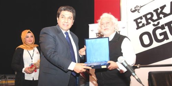 Türk Halk Müziği'nin usta isimleri, saz ve sözleriyle büyüledi
