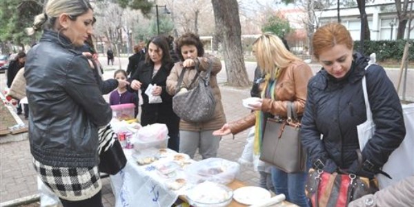 Hamdi Helvacıoğlu İlkokulundan kermes