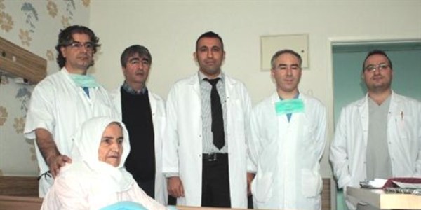 Aynı anda 2 işlemle kalp hastası sağlığına kavuştu