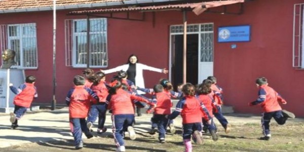 Samsun'un 'Çalıkuşu' Dilek öğretmen