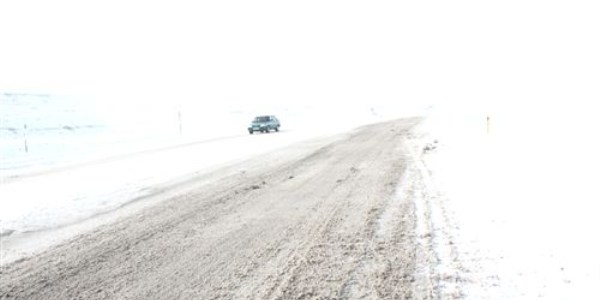 Mut-Karaman yolu ulaşıma kapandı