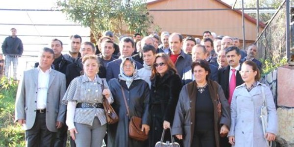 Kadıköy'de açılış coşkusu