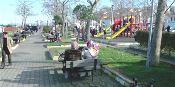 Akçakoca hafta sonu tıklım tıklım doldu