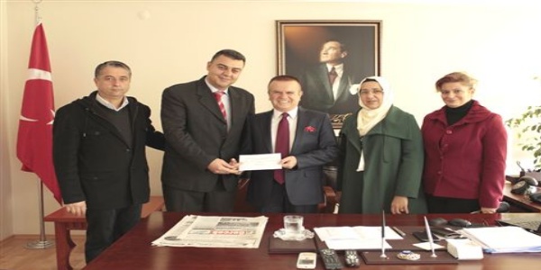 Çocuk Yuvası Yaptırma Derneği'nden anlamlı bağış