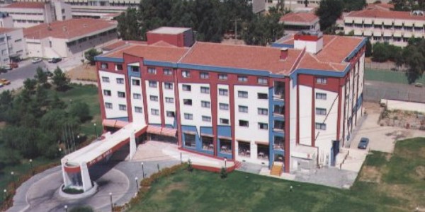 Ege Üniversitesi öğrencilerinden 'Gelecek için okumak istiyoruz' kampanyası