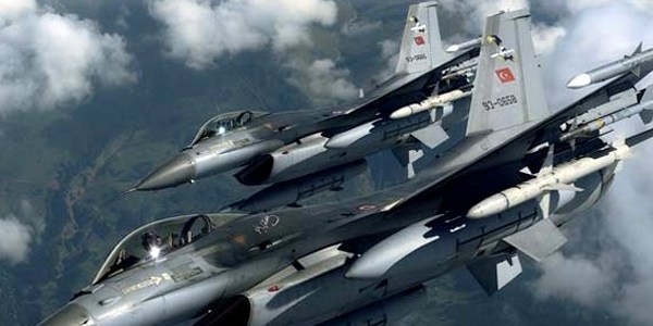 Diyarbakır'da F-16 pistten çıktı