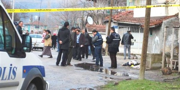 Yol ortasında cinayet