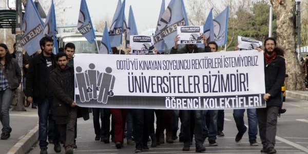 Öğrencilerden hortumlu eylem