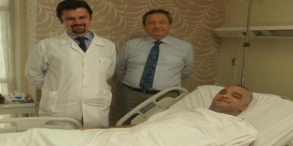Böbrekte 5 kiloluk tümör