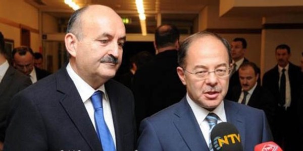 Akdağ, görevini Müezzinoğlu'na devretti