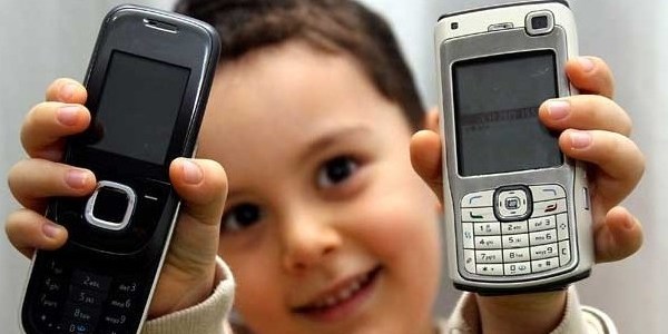 Trkiye, cep telefonuyla grme sresinde Avrupa'da birinci