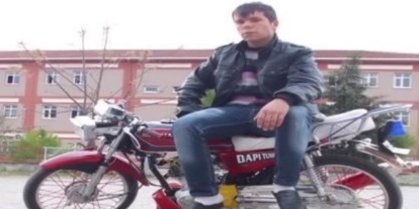 Motosiklet kazasında yaralanan genç hayata tutunamadı