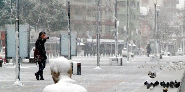 anakkale'de kar etkili oldu!