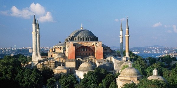 Meclis'e 'Ayasofya ibadete açılsın' talebi