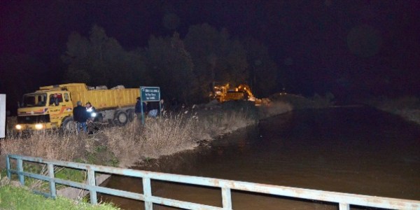 Söke'de taşkın tehdidi büyüyor