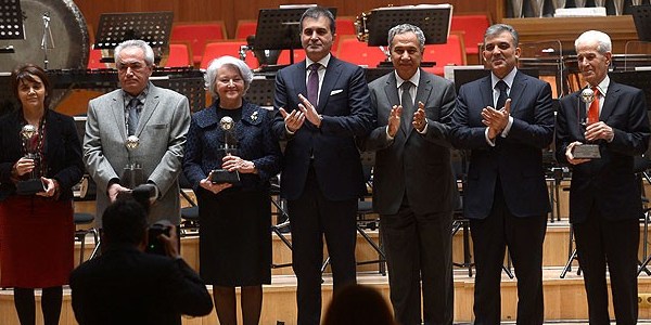 Kültür Sanat Büyük Ödülleri verildi