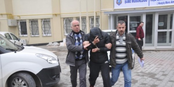 Hırsızı kendi tükürüğü ele verdi