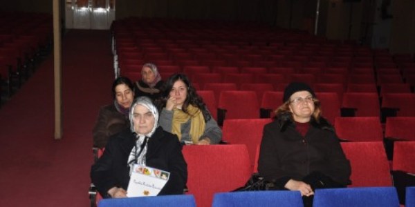 Diyabet seminerine 5 kişi katıldı