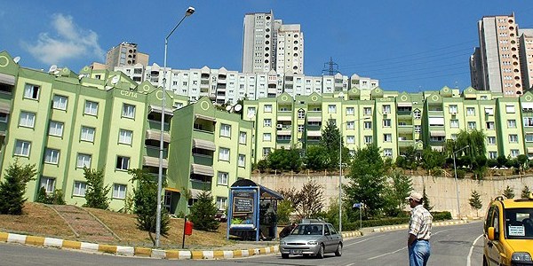 Ardahanlı evinde İstanbullu kirada oturuyor