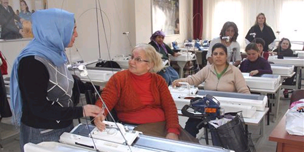 Engelli kadınlara 'Trikotaj' eğitimi
