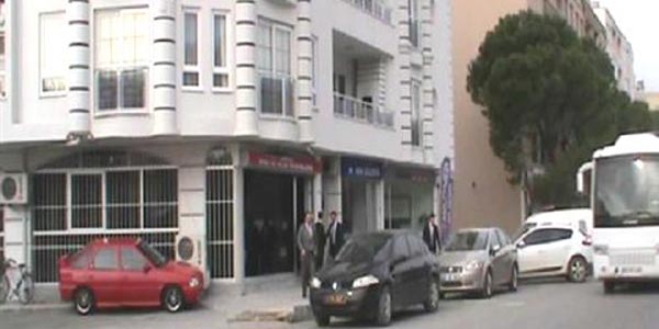 İcra İflas Müdürlüğü'ne giren hırsızlar, boş kasayla karşılaştı