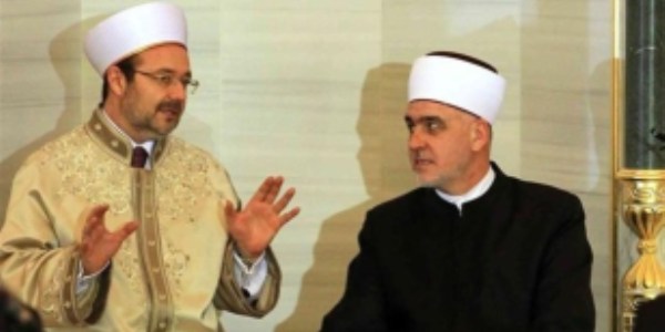 Din adamları artık akademili olacak