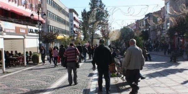 Ankara'da hava sıcaklığı 15 dereceyi görecek