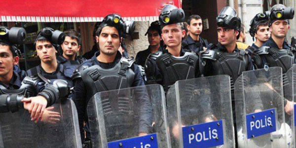 Engelli yakını bulunan emniyet personeli memleketinde çalışabilecek