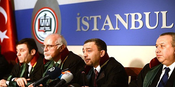 İstanbul Barosu olağanüstü genel kurula gidiyor...