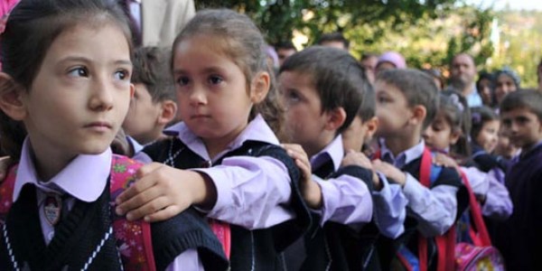 Serbest kıyafete yeni ayar mı geliyor?