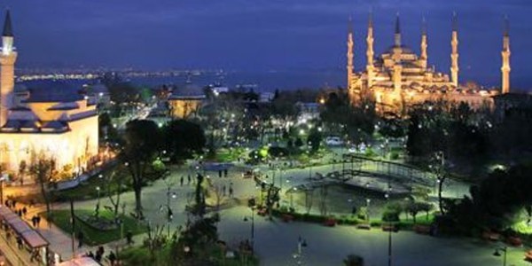 'Tarihi surlar gereken ilgiyi göremiyor'