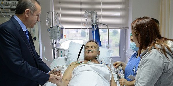 Erdoan, Ergin Saygun'u hastanede ziyaret etti