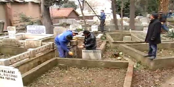 Öldürülen gencin yaş tespiti için kabri açılacak