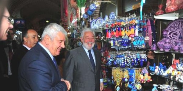 BİE heyeti 'Expo 2020' adaylığı için İzmir'de