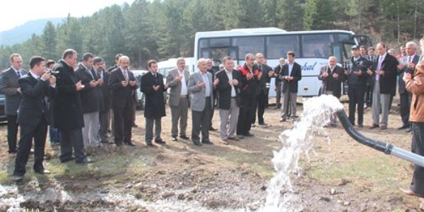 Tosya'da işçe suyu için tören düzenlendi