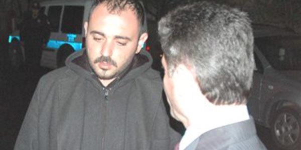 Vali daşöz'den öldürülen taksicinin evine taziye ziyareti