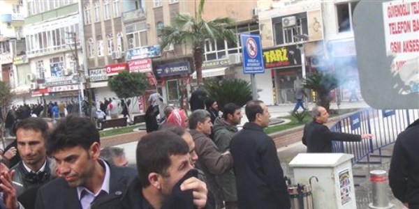 Kzltepe'de kan olaylarda 1 polis yaraland