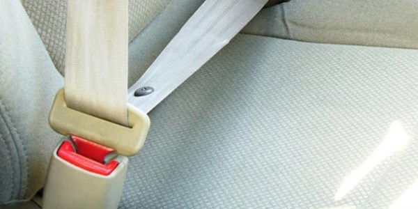 Bu ildeki polislere emniyet kemeri zorunluluğu