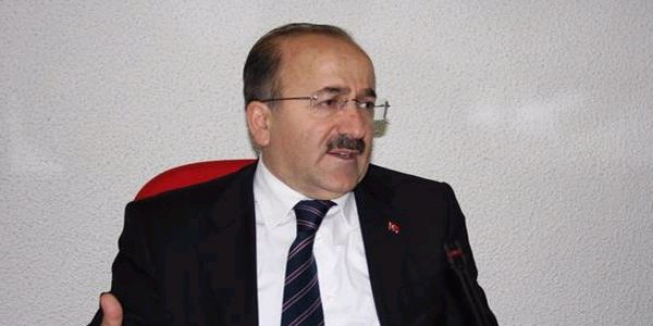Başkan Gümrükçüoğlu, Fatih Semt pazarında