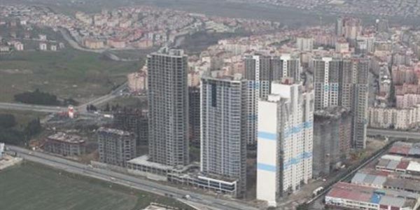 Esenyurt mağdurları başkan Kadıoğlu'nu ziyaret etti