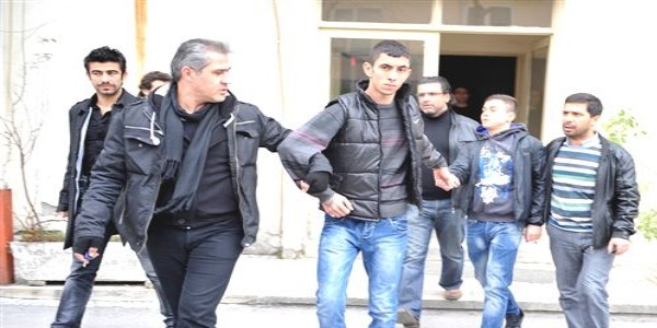 Cinayete kurban giden genç katilini son nefesinde ihbar etti