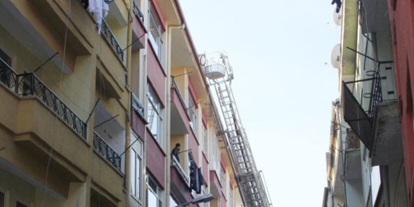 Aksaray'da baca yangını