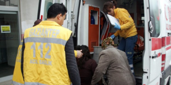 Aynı aileden 4 kişi sobadan zehirlendi