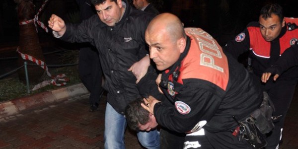 Sokakta rastgele ateş etti: 1 yaralı