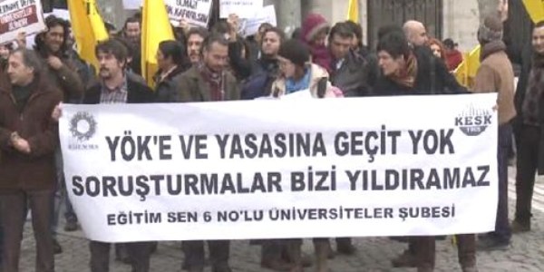 Üniversitede soruşturması iddiasına protesto
