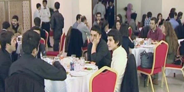 Üsküdar'da üniversiteliler zirvesi
