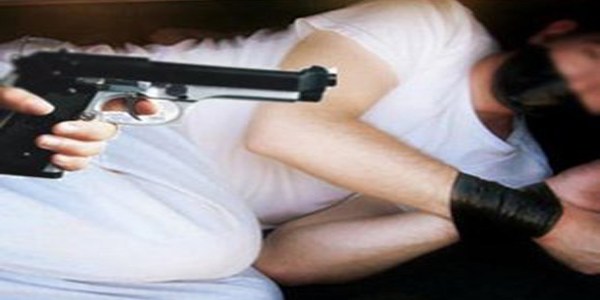 PKK'nın kaçırdığı öğretmene maaş ve prim cezası!