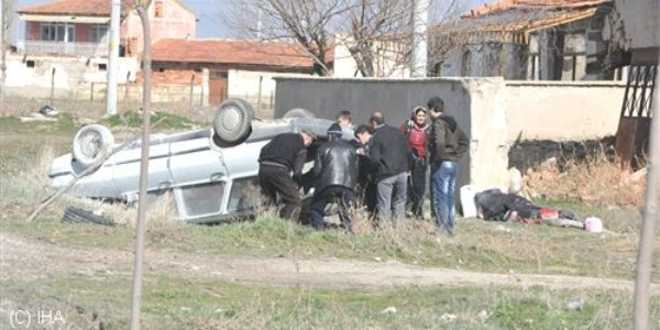 Afyonkarahisar'da trafik kazası: 5 yaralı